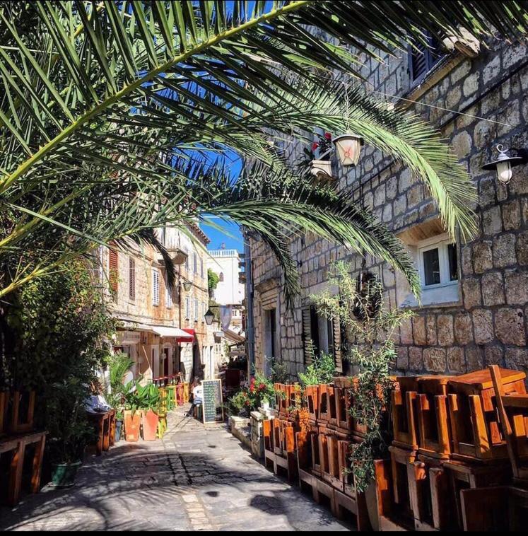 Hvar Centre Dorms Hostel Hvar Town Bagian luar foto