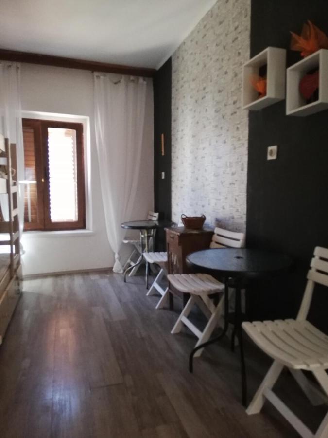 Hvar Centre Dorms Hostel Hvar Town Bagian luar foto